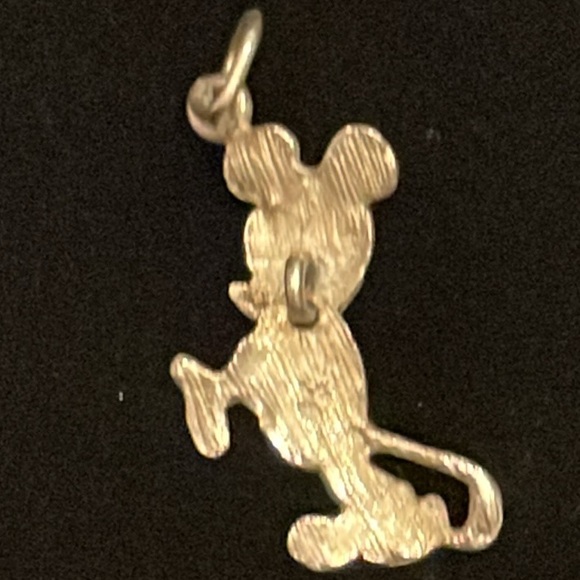 Vintage Movable Mikey Mouse pendant silver Very cool! Never seen one like it! - Picture 6 of 6